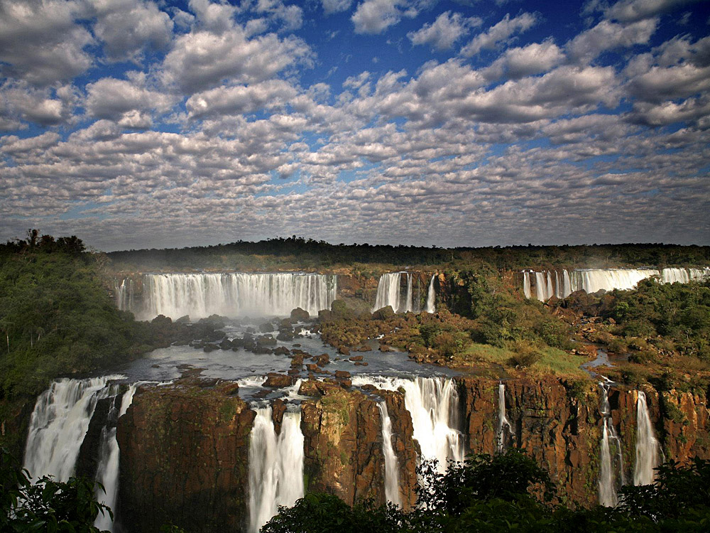 Iguassu Falls, Argentina Brazil